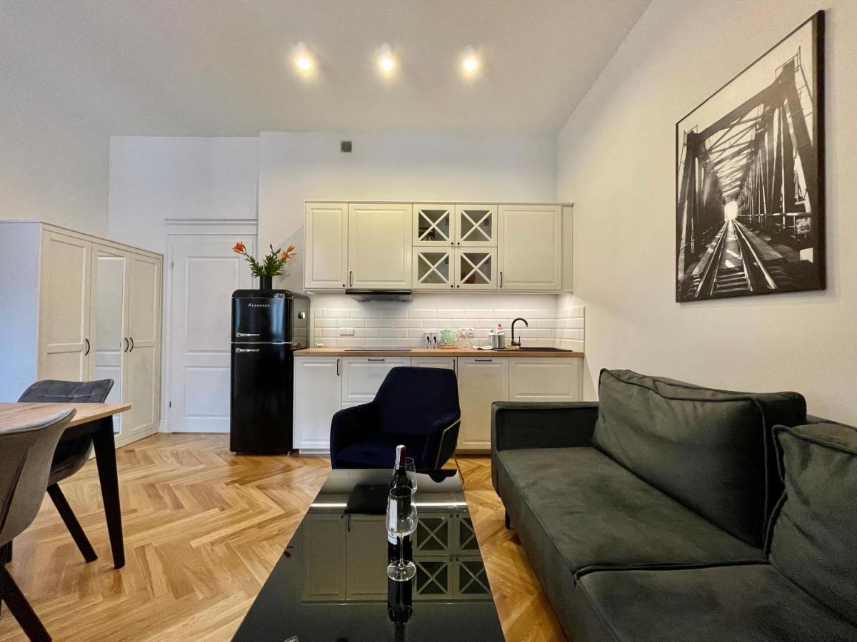 Chili Apartment Торунь Экстерьер фото