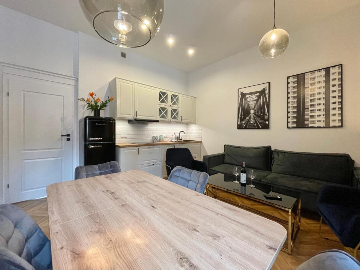 Chili Apartment Торунь Экстерьер фото
